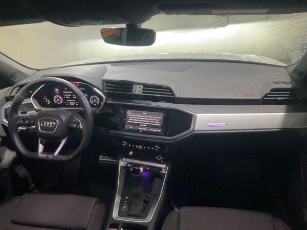 Audi Q3 Sportback 35 TDI S line – Diseño Deportivo y Eficiencia Alemana - Image 19